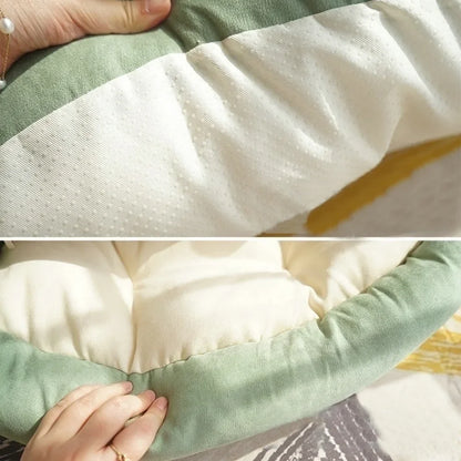 FurryFun 2-in-1 Katzenspieltunnel mit abnehmbarer Schlafmatte